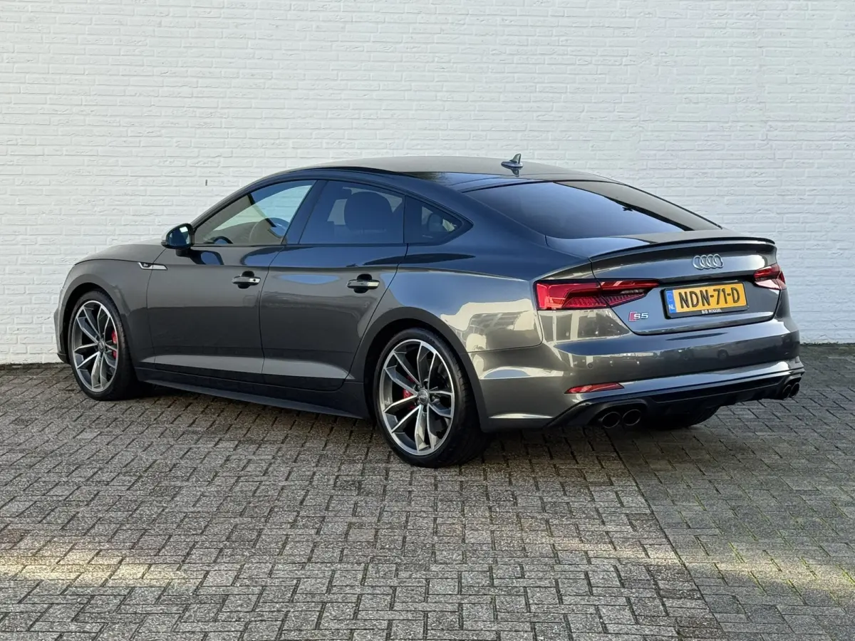 3.0 TFSI S5 quattro 354PK Pro Line Plus Leder/ Alcan Sportstoelen, Navi, Stoelverw, Elektr. Achterklep, Cruise