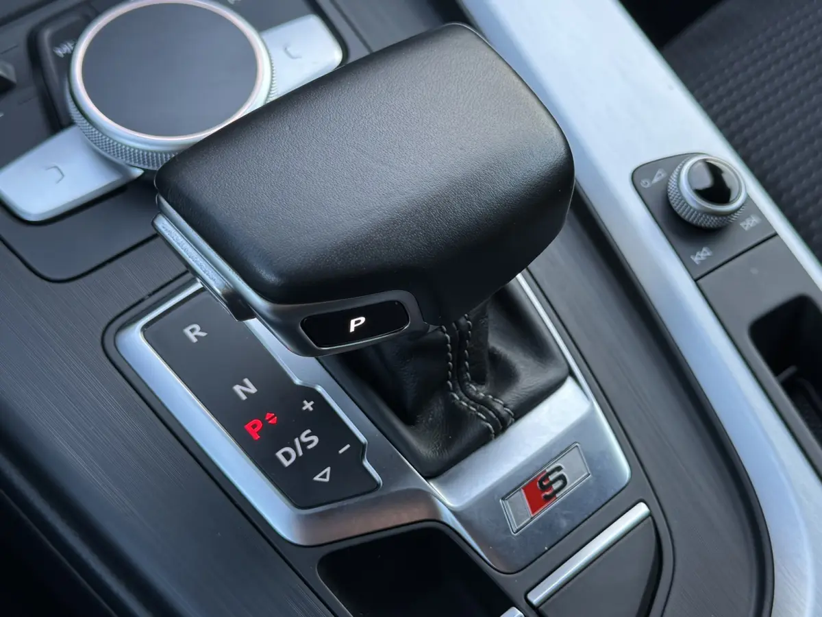 3.0 TFSI S5 quattro 354PK Pro Line Plus Leder/ Alcan Sportstoelen, Navi, Stoelverw, Elektr. Achterklep, Cruise