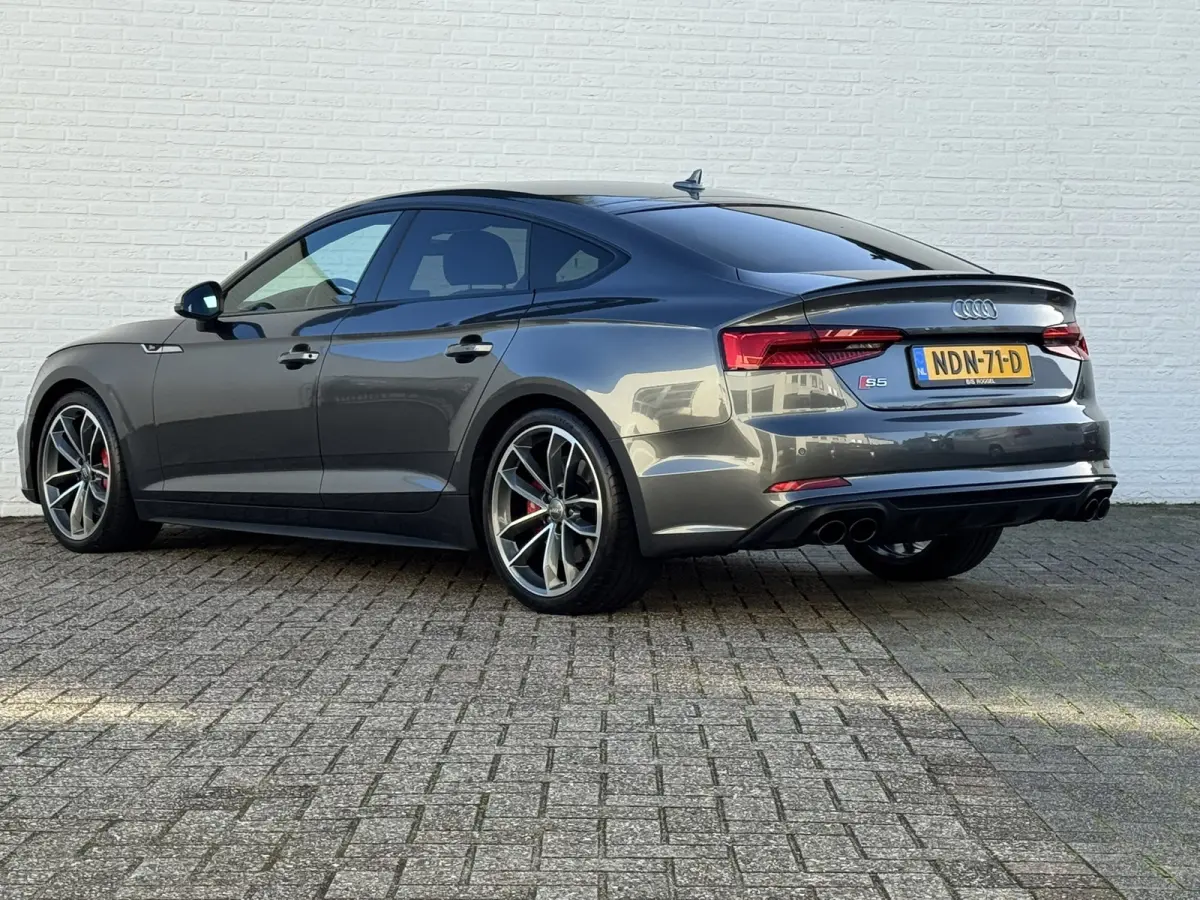 3.0 TFSI S5 quattro 354PK Pro Line Plus Leder/ Alcan Sportstoelen, Navi, Stoelverw, Elektr. Achterklep, Cruise