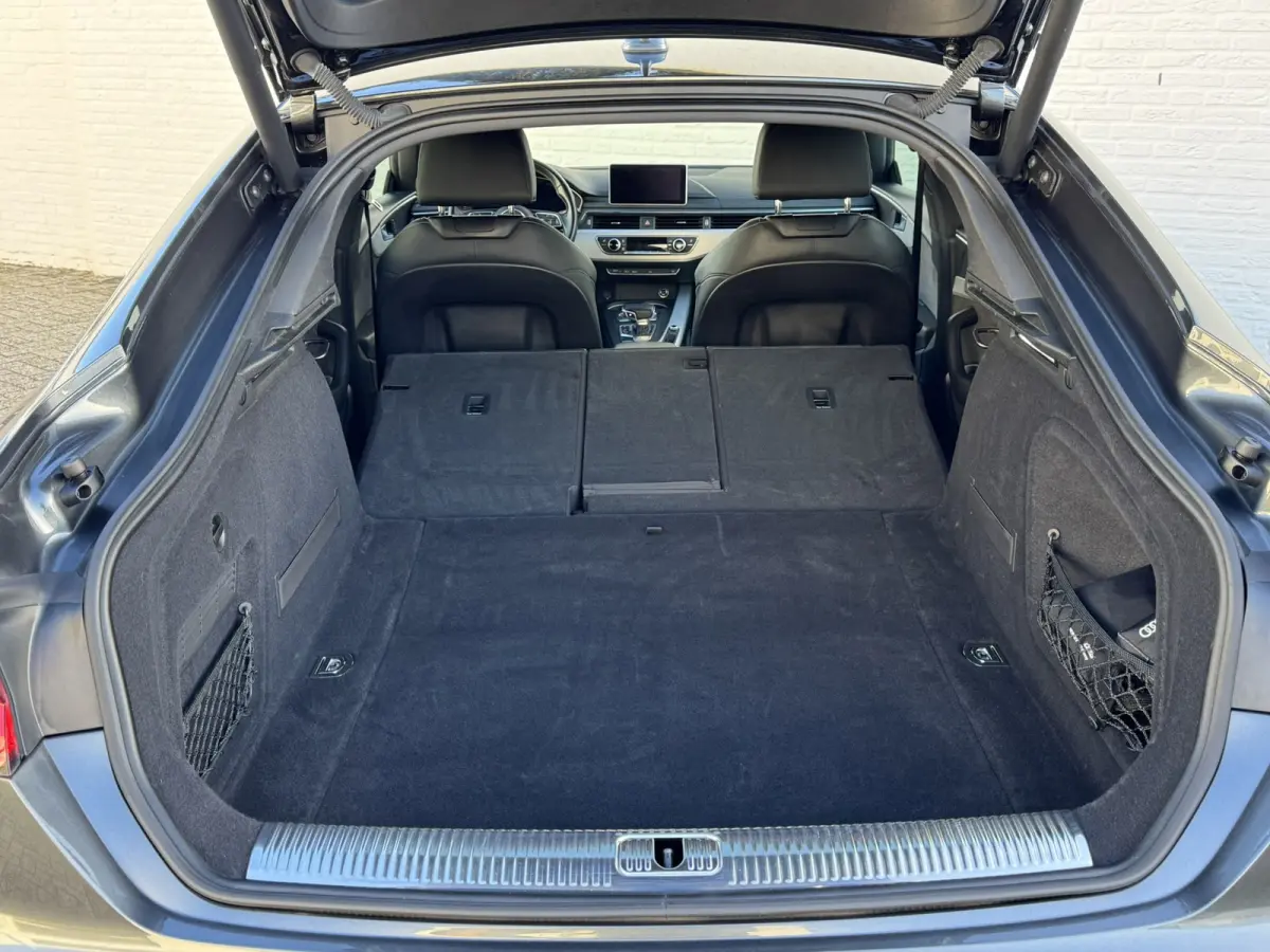 3.0 TFSI S5 quattro 354PK Pro Line Plus Leder/ Alcan Sportstoelen, Navi, Stoelverw, Elektr. Achterklep, Cruise