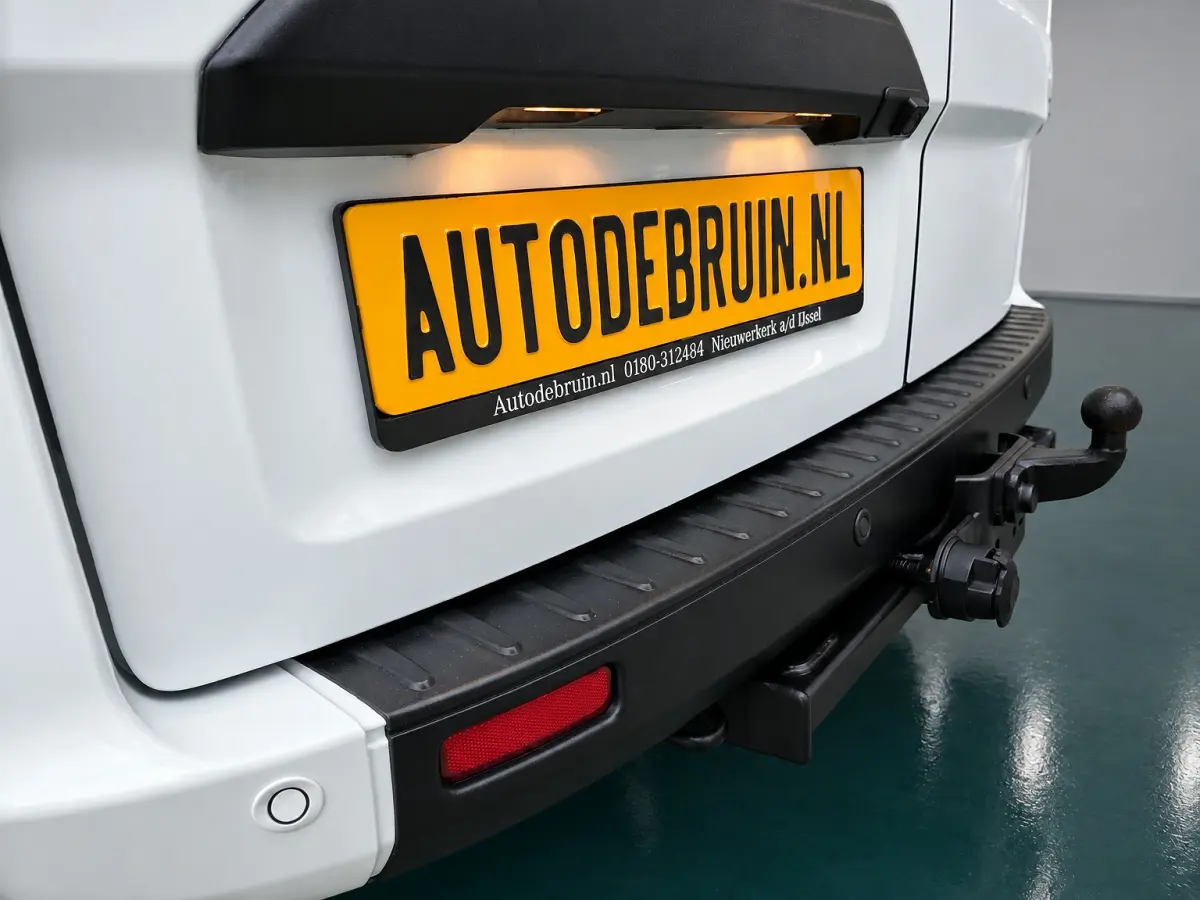 Automaat 2.0 TDCI 130Pk Trend Airco Cruise control Achteruitrijcamera Werkplaatsinrichting