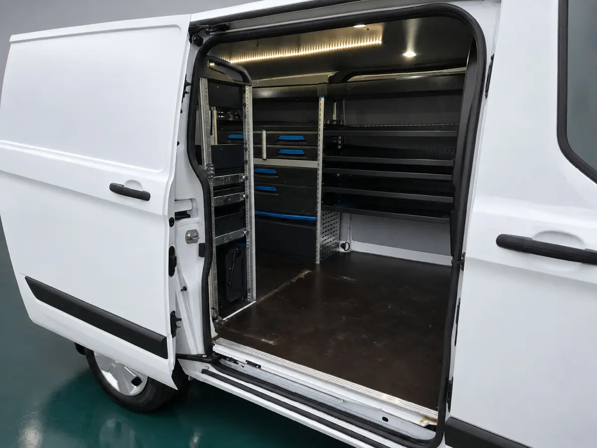 Automaat 2.0 TDCI 130Pk Trend Airco Cruise control Achteruitrijcamera Werkplaatsinrichting
