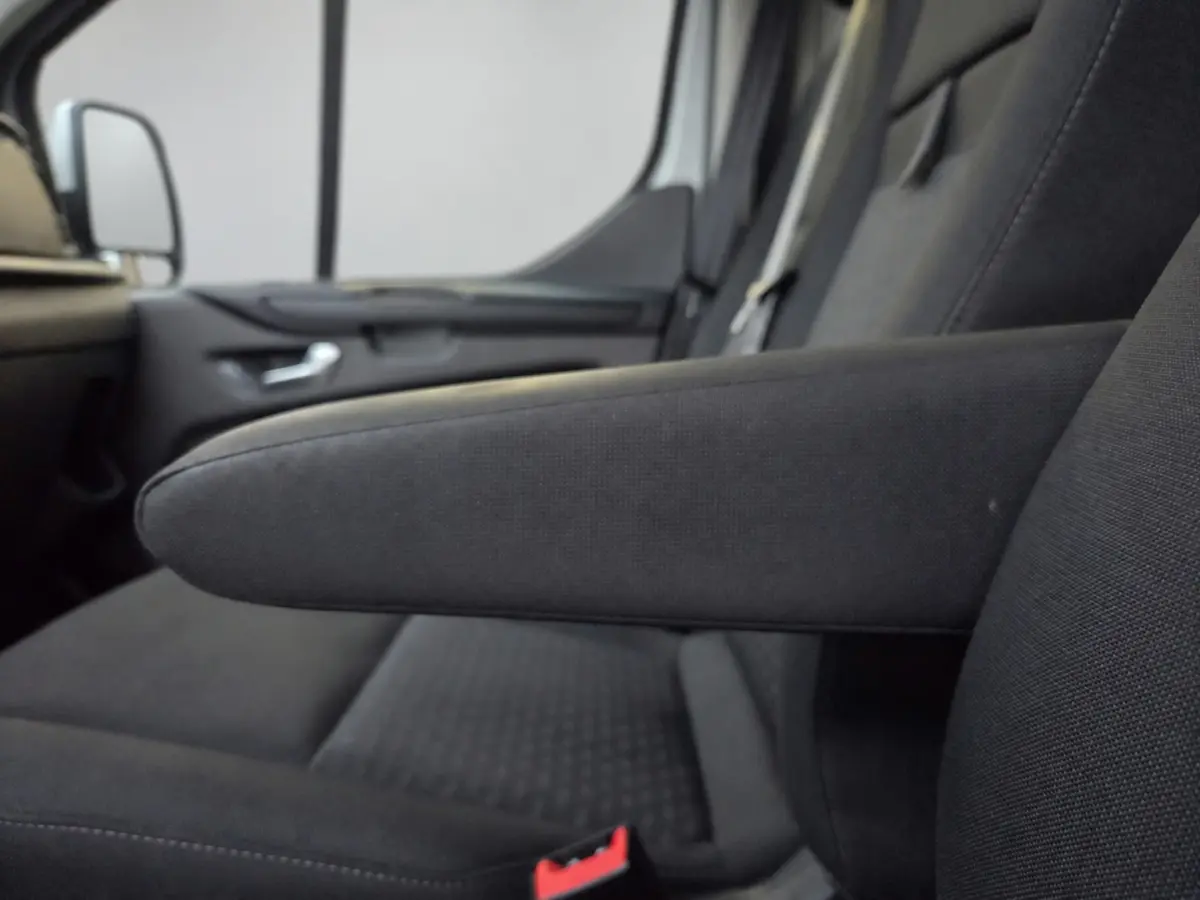 Automaat 2.0 TDCI 130Pk Trend Airco Cruise control Achteruitrijcamera Werkplaatsinrichting