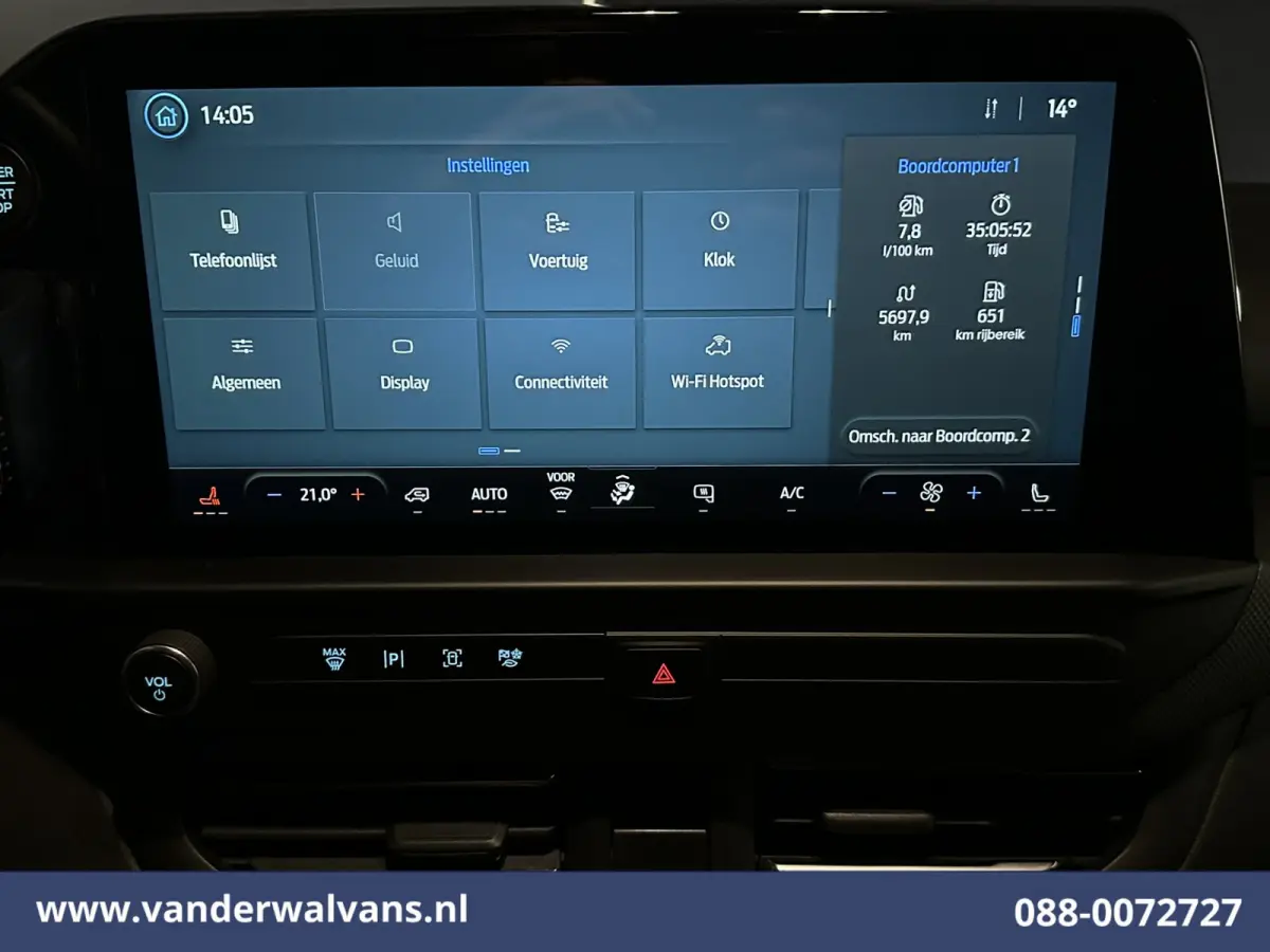 2.0 TDCI 136pk L2H1 Euro6 Airco | Camera | LED | 2500kg Trekhaak | Apple Carplay | Cruisecontrol, Android Auto, Verwarmde Voorruit, Stoelverwarming, Verwarmbare Spiegels, LM Velgen, Parkeers