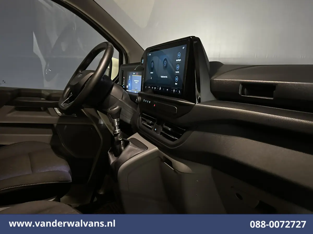 2.0 TDCI 136pk L2H1 Euro6 Airco | Camera | LED | 2500kg Trekhaak | Apple Carplay | Cruisecontrol, Android Auto, Verwarmde Voorruit, Stoelverwarming, Verwarmbare Spiegels, LM Velgen, Parkeers