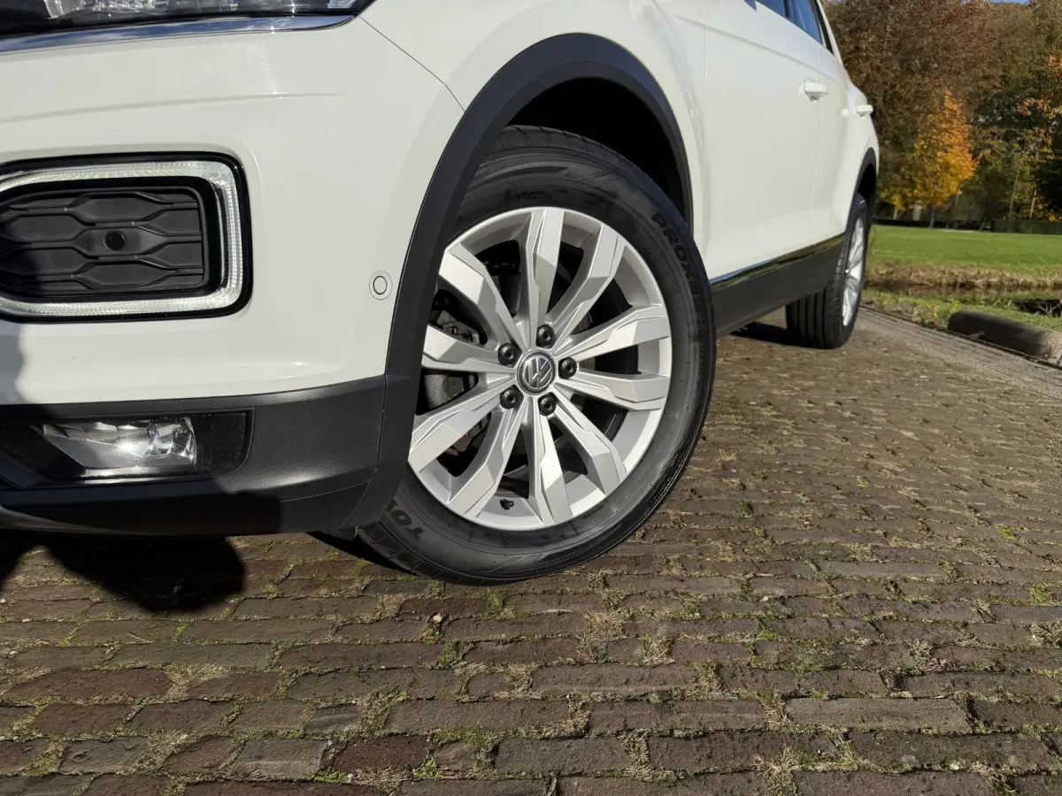 1.5 TSI Sport | Camera | Keyless | Trekhaak | Virtual Dashboard | Led | Adaptive |