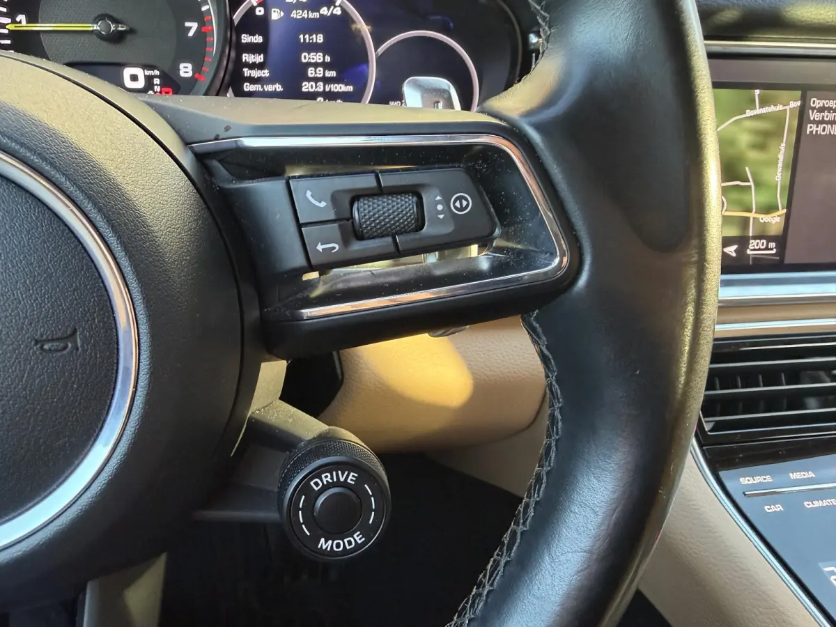 2.9 4 E-Hybrid Sport Chrono | Camera | Navigatie | Adaptive Cruise Control | Krijt |