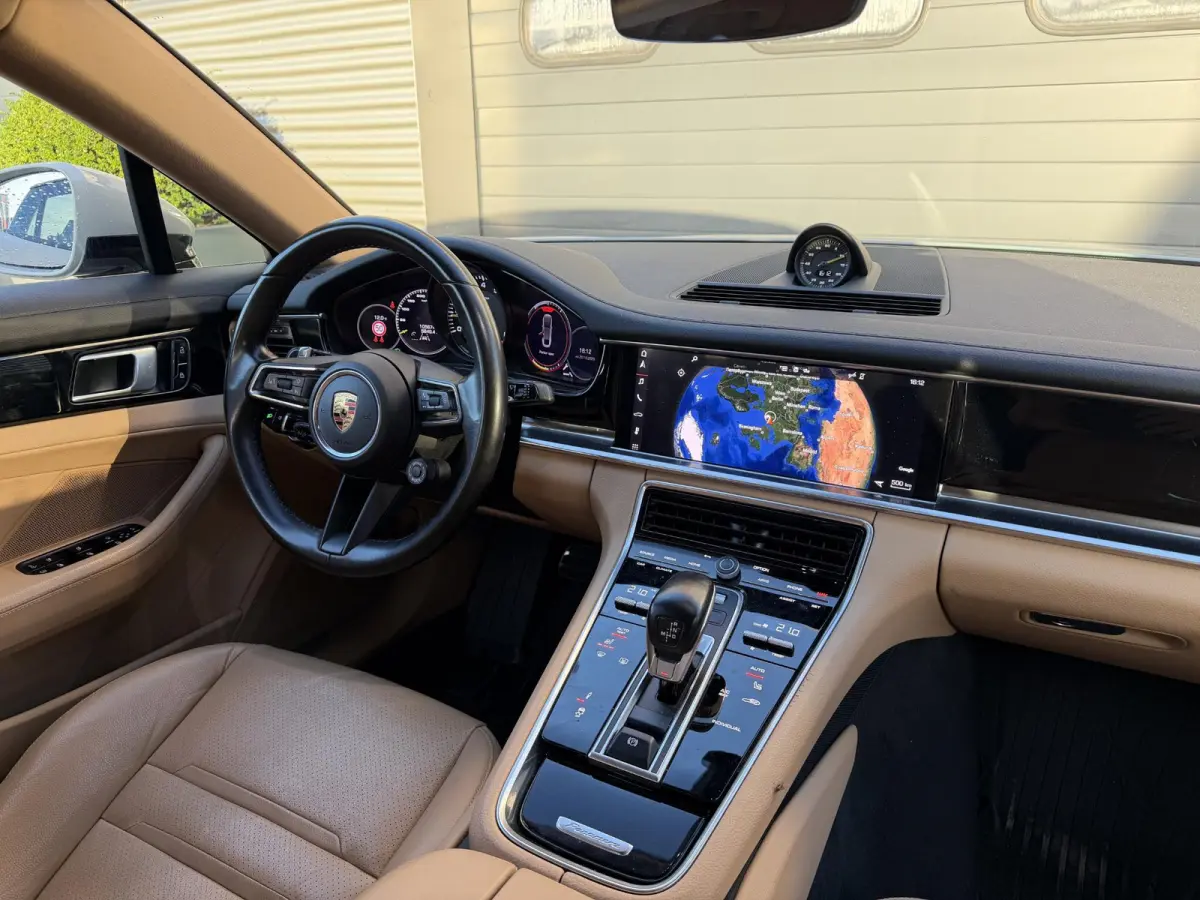 2.9 4 E-Hybrid Sport Chrono | Camera | Navigatie | Adaptive Cruise Control | Krijt |