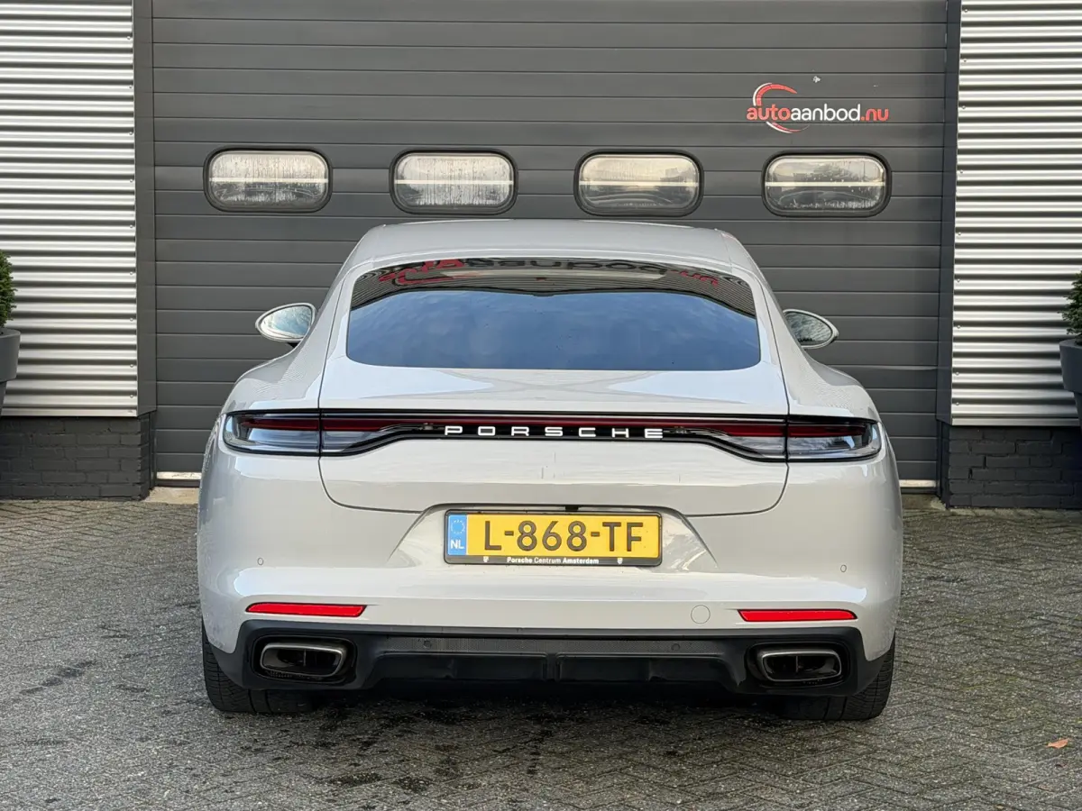 2.9 4 E-Hybrid Sport Chrono | Camera | Navigatie | Adaptive Cruise Control | Krijt |