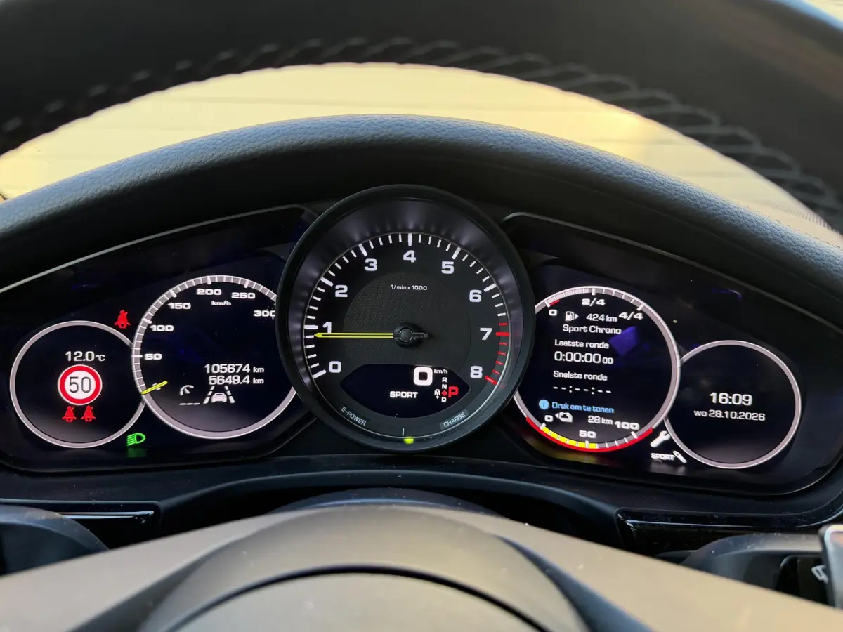 2.9 4 E-Hybrid Sport Chrono | Camera | Navigatie | Adaptive Cruise Control | Krijt |