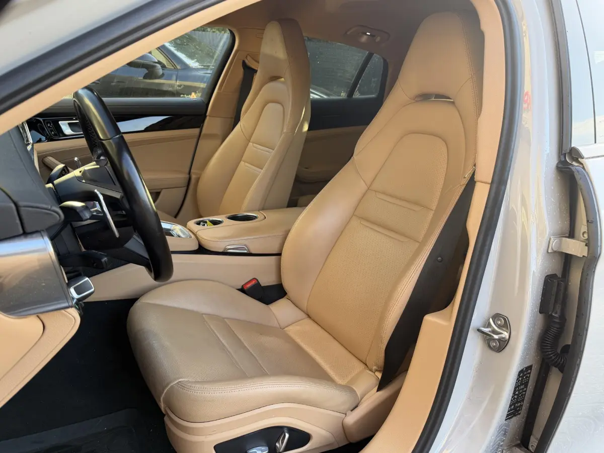 2.9 4 E-Hybrid Sport Chrono | Camera | Navigatie | Adaptive Cruise Control | Krijt |