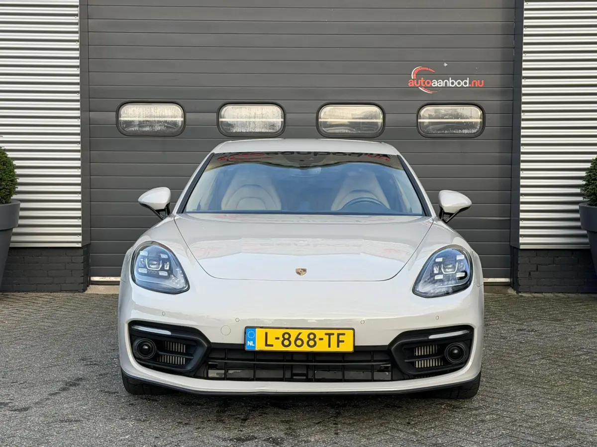 2.9 4 E-Hybrid Sport Chrono | Camera | Navigatie | Adaptive Cruise Control | Krijt |