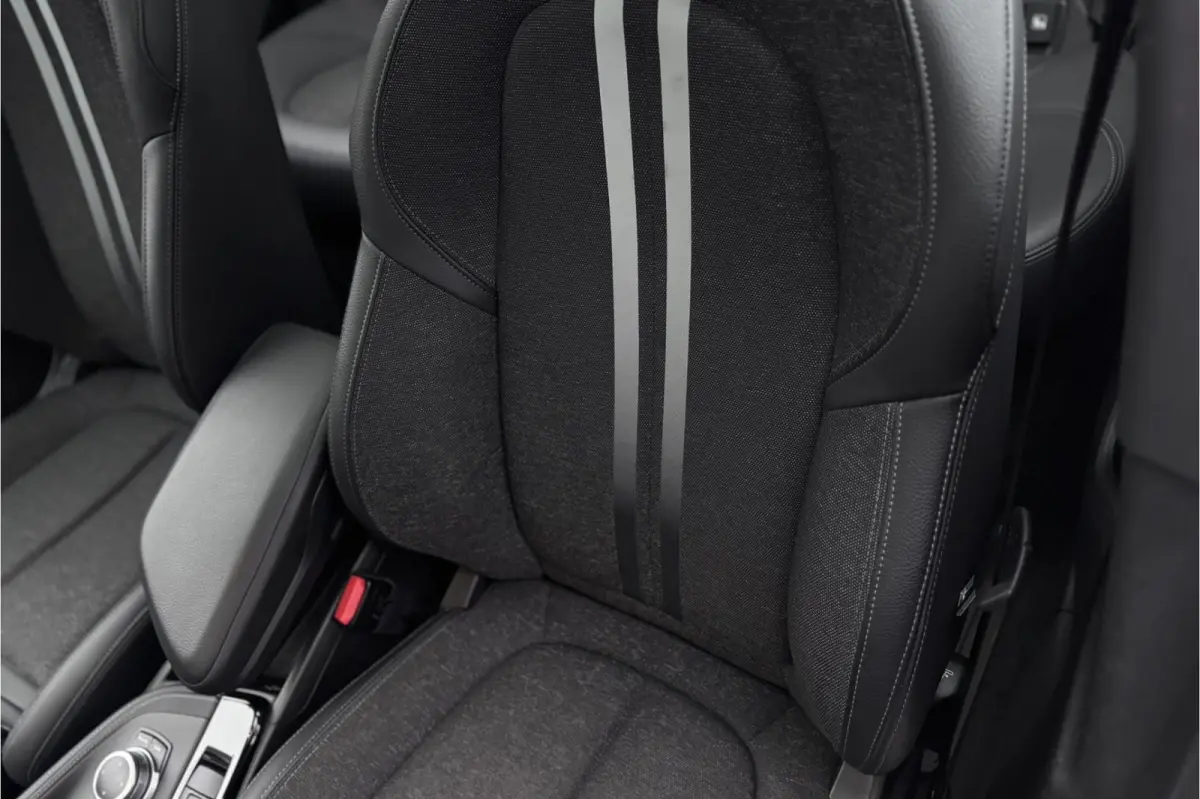 xDrive25e M-sport | Panodak | Head-Up | Adaptive Cruise | Camera | Comfort Access
