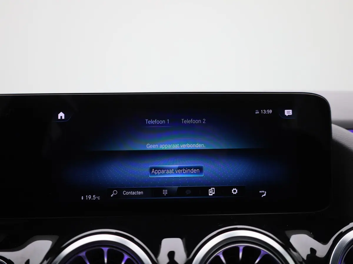 EQA 250 Business Solution Luxury Sfeerverlichting |  Apple Carplay/Android Auto | Leren Bekleding | Stoelverwarming | Electrische Achterklep | Luxe |