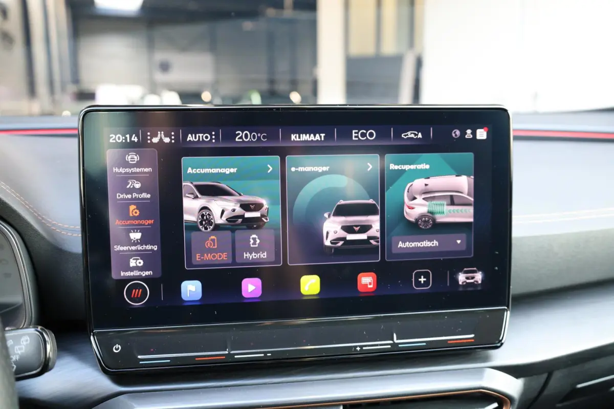 1.4 e-HYBRID VZ BTW/LED/VIRTUAL/SFEER/PANO/LEER+S.VERWARMING/19" LMV/KEYLESS/CAM/ACC/ECC/12 MDN GARANTIE!
