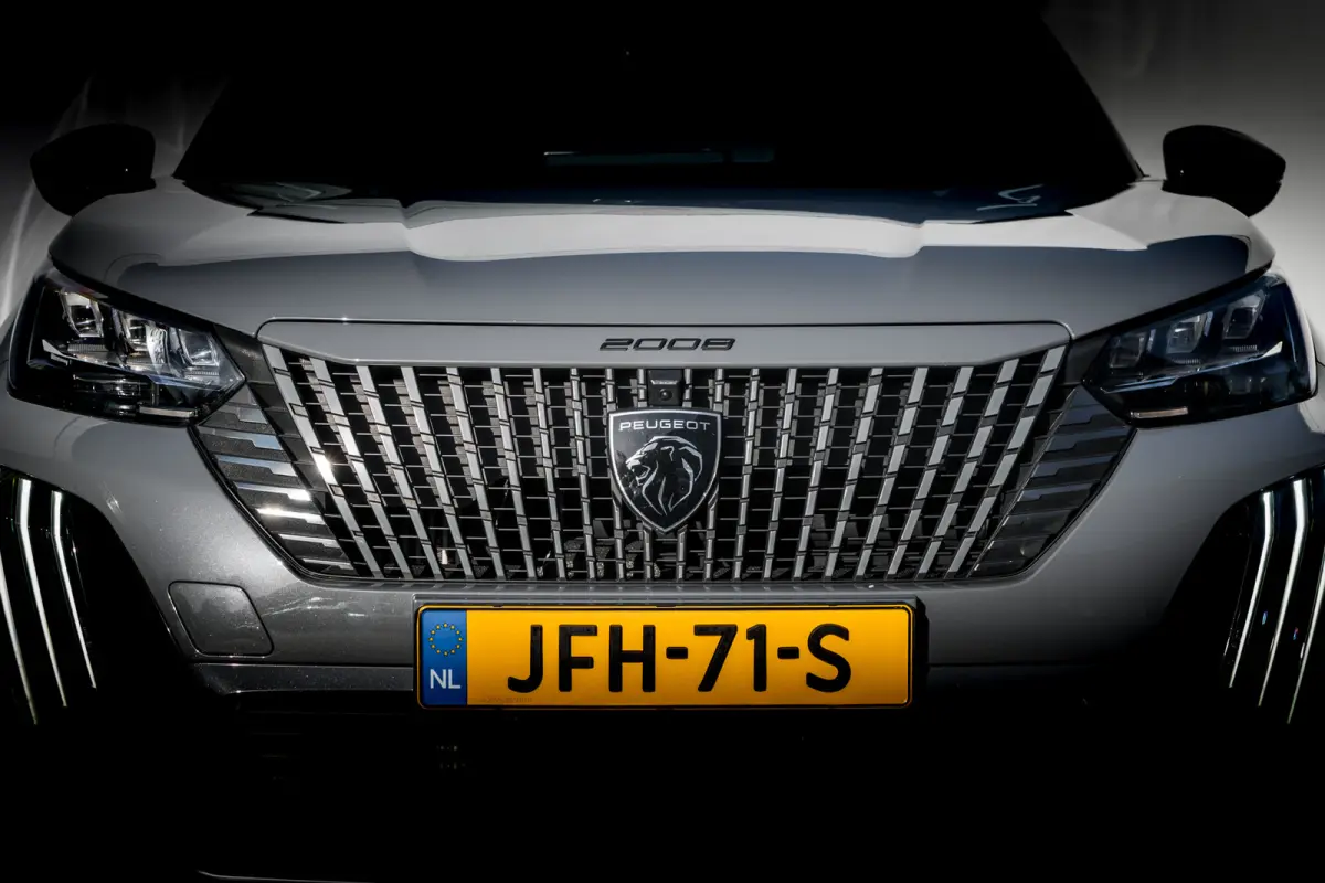 1.2 PureTech 130 GT | Sportstoelen | LED | Camera | Massage | Carplay | Virtual Cockpit