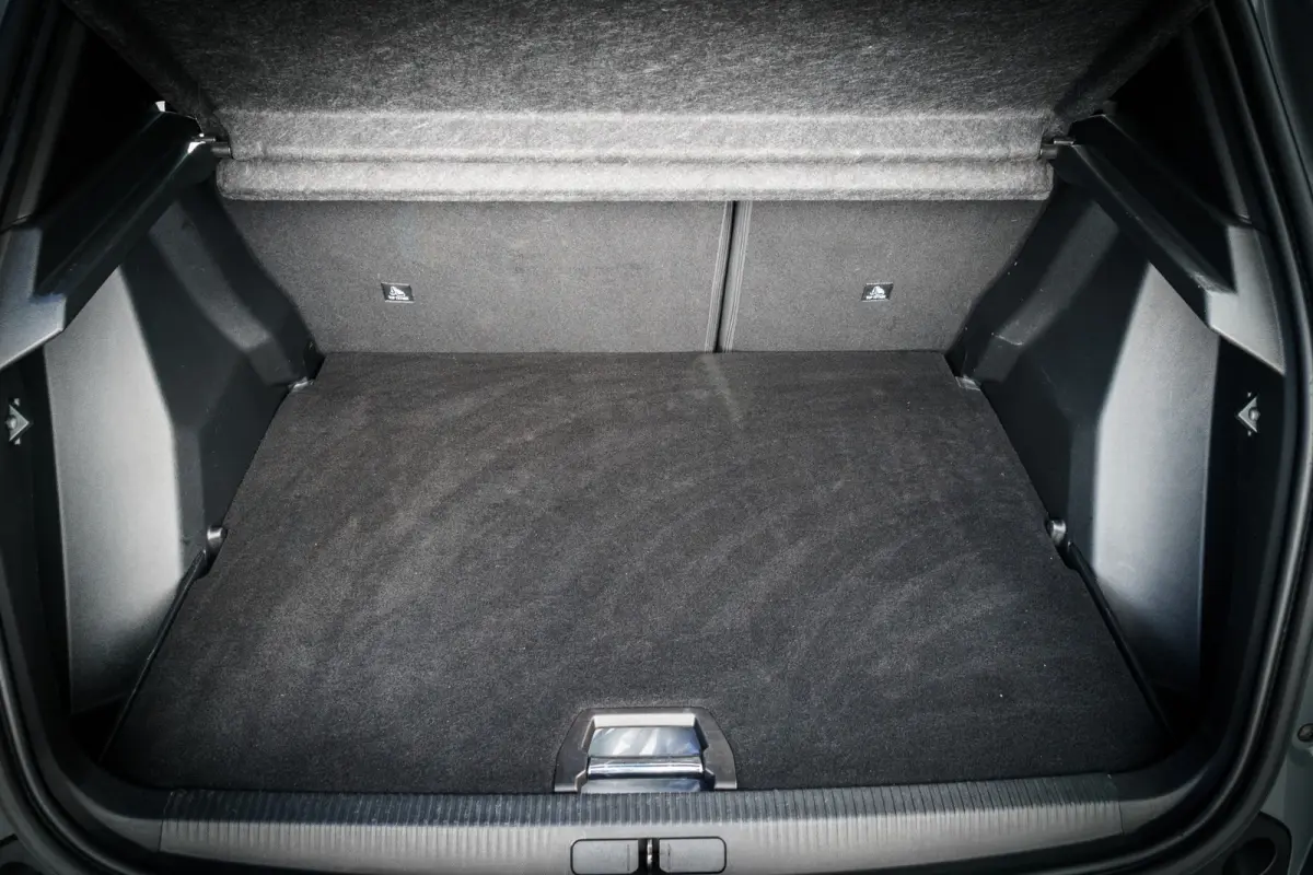 1.2 PureTech 130 GT | Sportstoelen | LED | Camera | Massage | Carplay | Virtual Cockpit