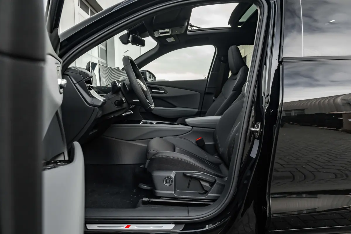 e-hybrid S edition 200 kW / 272 pk | Adaptive cruise control | Audi sound system | Cruise control