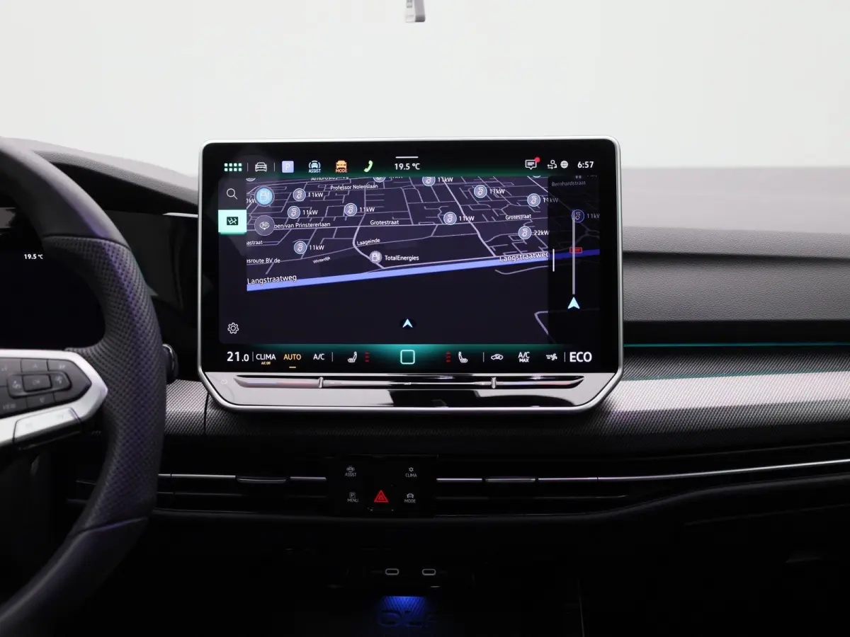 1.5 eHybrid GTE 272 PK| Origineel Nederlands | 1e Eigenaar | Panoramadak | Trekhaak | 360 Camera | Stoelverwarming | Stuurwielverwarming | Navigatie