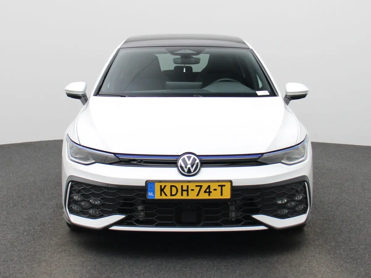 1.5 eHybrid GTE 272 PK| Origineel Nederlands | 1e Eigenaar | Panoramadak | Trekhaak | 360 Camera | Stoelverwarming | Stuurwielverwarming | Navigatie