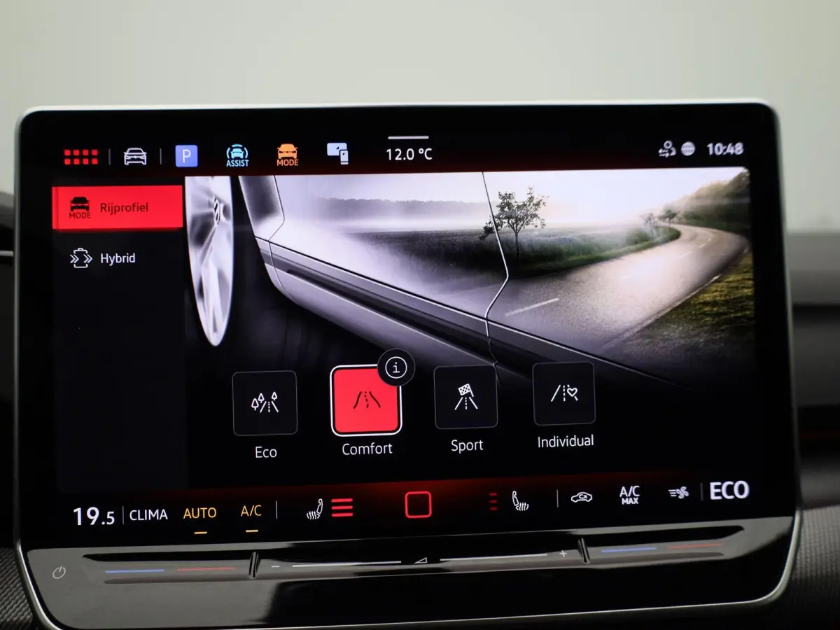 1.5 eHybrid GTE 272 PK| Origineel Nederlands | 1e Eigenaar | Panoramadak | Trekhaak | 360 Camera | Stoelverwarming | Stuurwielverwarming | Navigatie