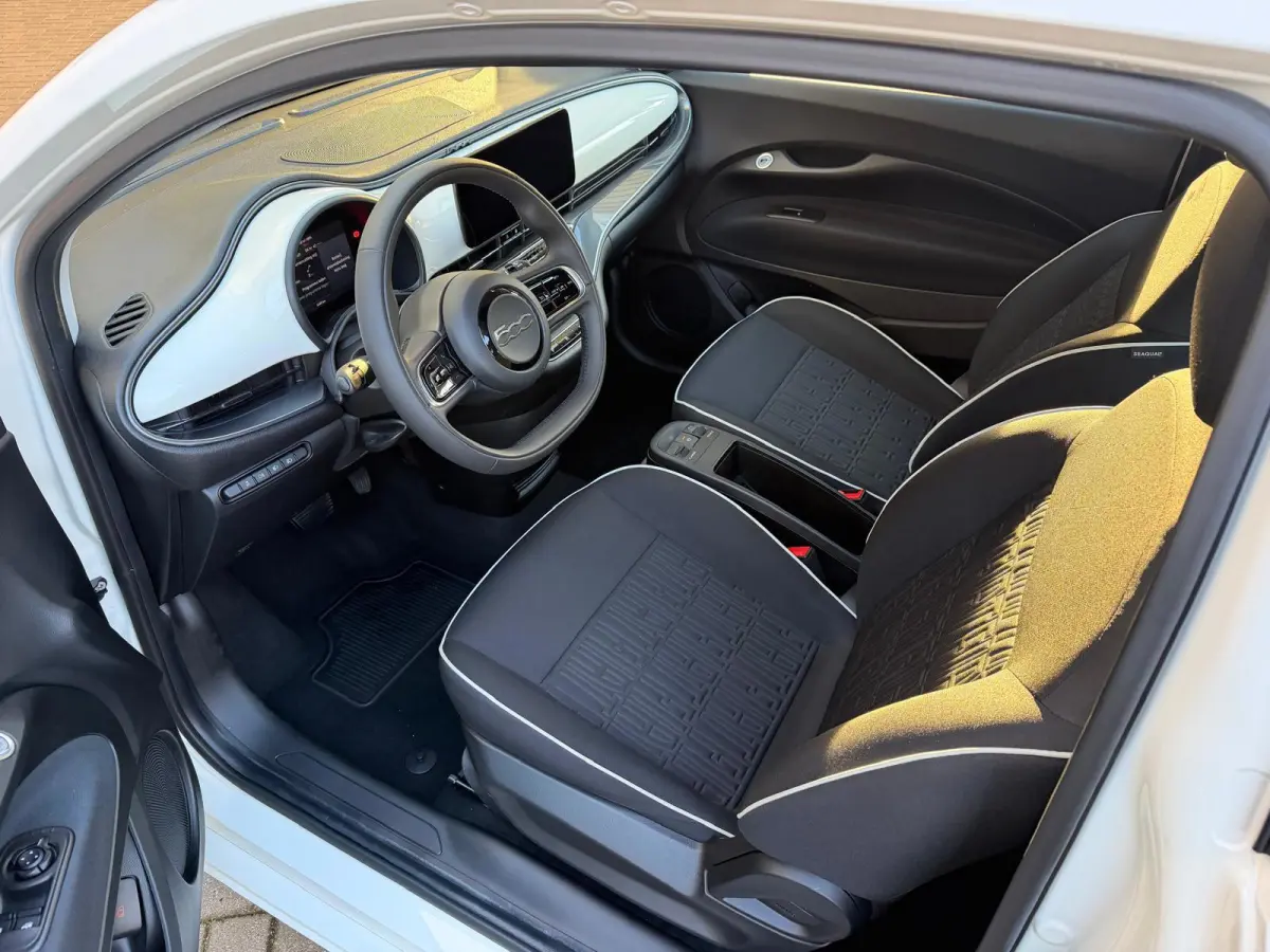 Urban 42 kWh SOH 98% Apple Carplay|Cabrio|Cruise Control|Climate Control