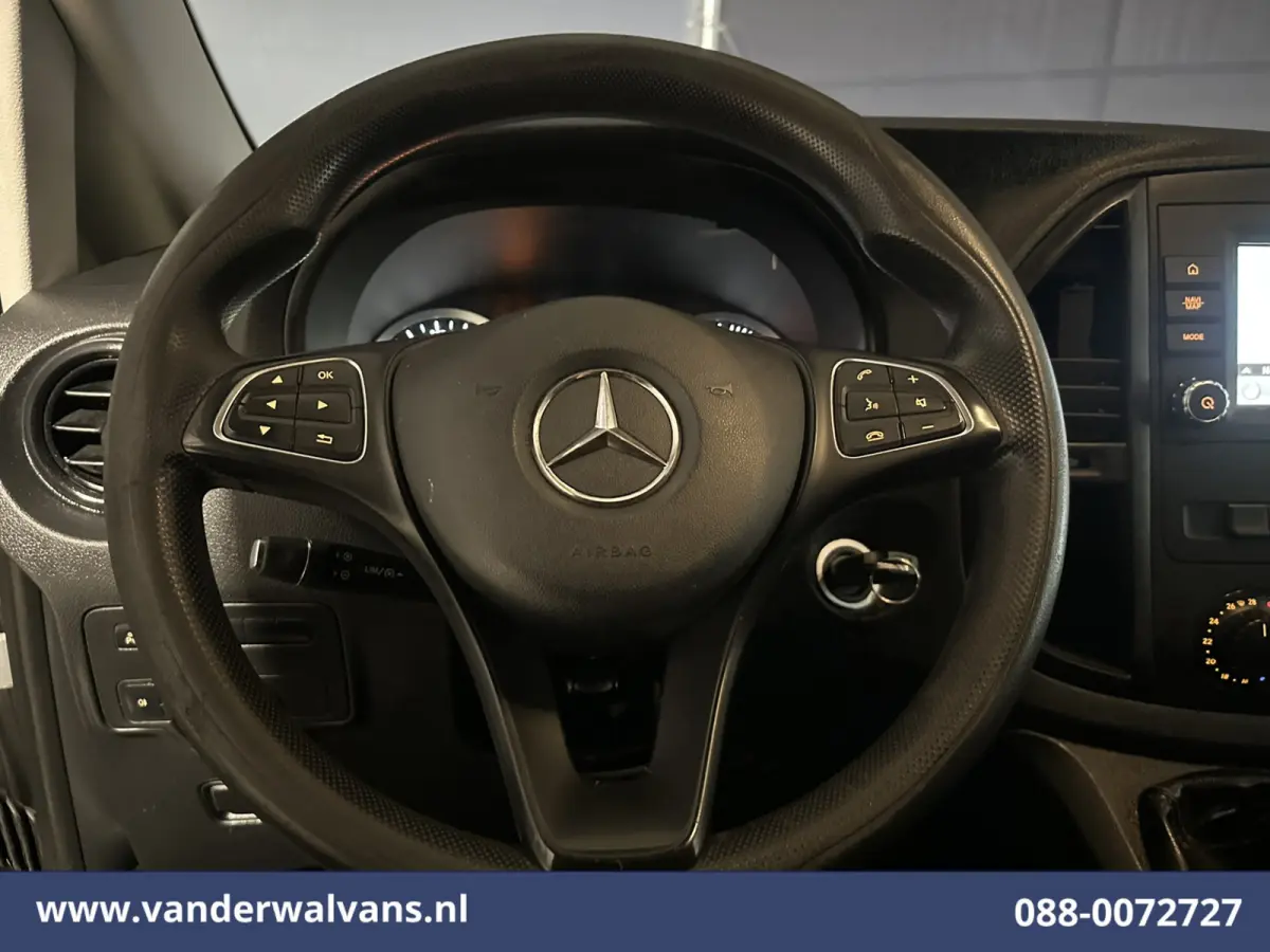 114 CDI 136pk L2H1 Euro6 Airco | Camera | Navigatie | LED | Trekhaak Cruisecontrol, Stoelverwarming, Parkeersensoren, Bijrijdersbank