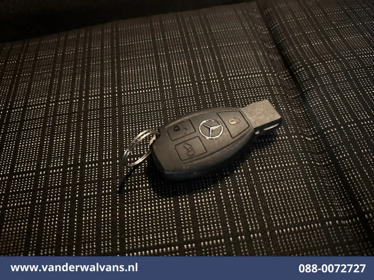 114 CDI 136pk L2H1 Euro6 Airco | Camera | Navigatie | LED | Trekhaak Cruisecontrol, Stoelverwarming, Parkeersensoren, Bijrijdersbank