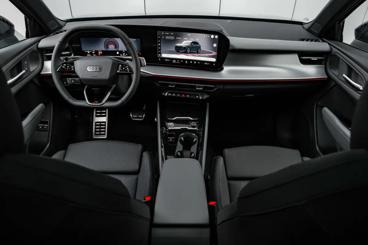 e-hybrid S edition 200 kW / 272 pk | Adaptive cruise control | Audi sound system | Cruise control