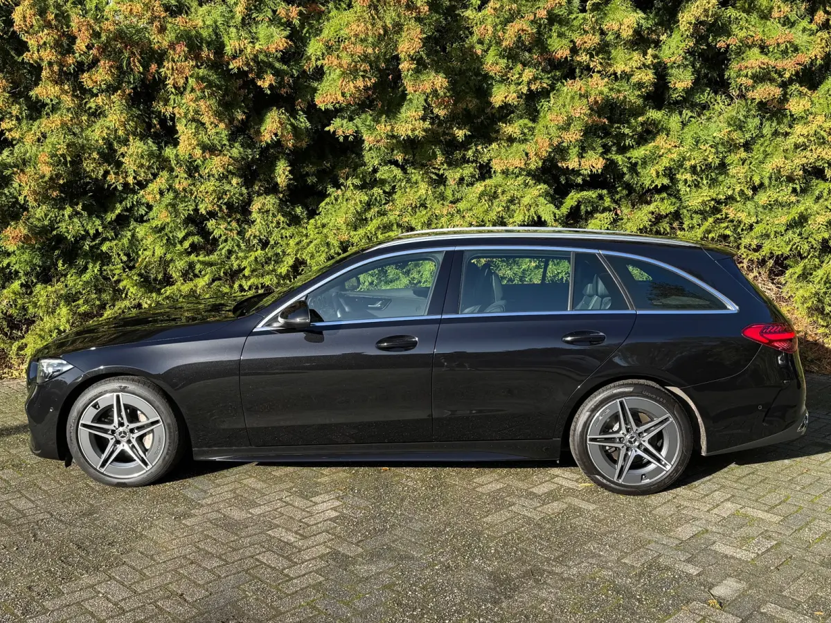200 d AMG Line 163PK Automaat | Elek. Trekhaak | Alcantara | Apple/Android Carplay | Parkeercamera