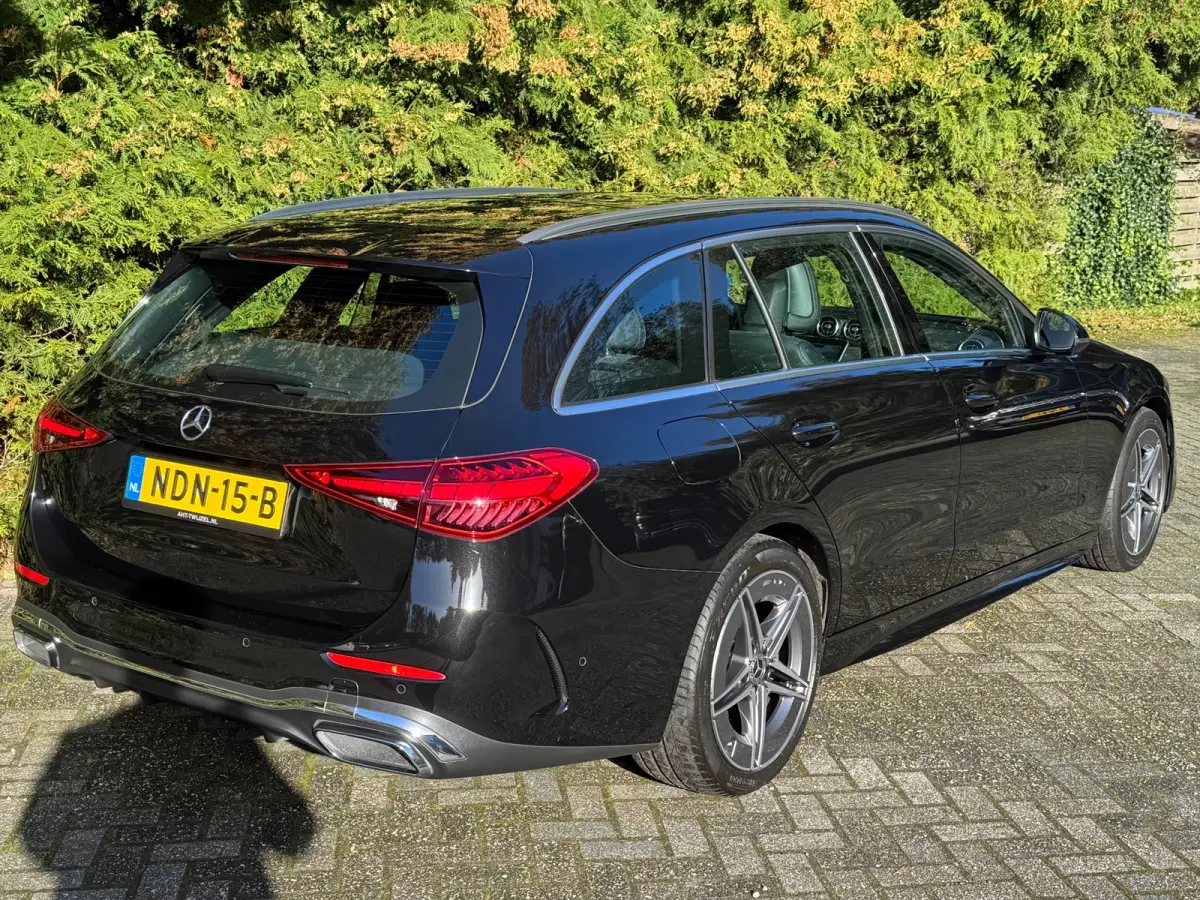 200 d AMG Line 163PK Automaat | Elek. Trekhaak | Alcantara | Apple/Android Carplay | Parkeercamera