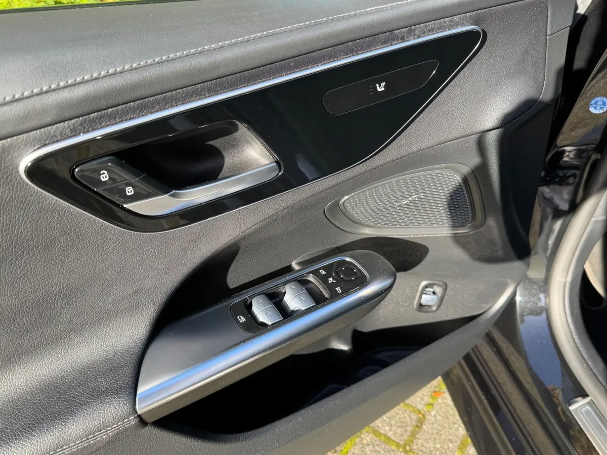200 d AMG Line 163PK Automaat | Elek. Trekhaak | Alcantara | Apple/Android Carplay | Parkeercamera