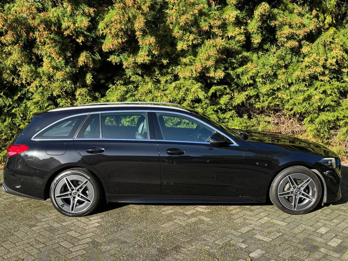 200 d AMG Line 163PK Automaat | Elek. Trekhaak | Alcantara | Apple/Android Carplay | Parkeercamera