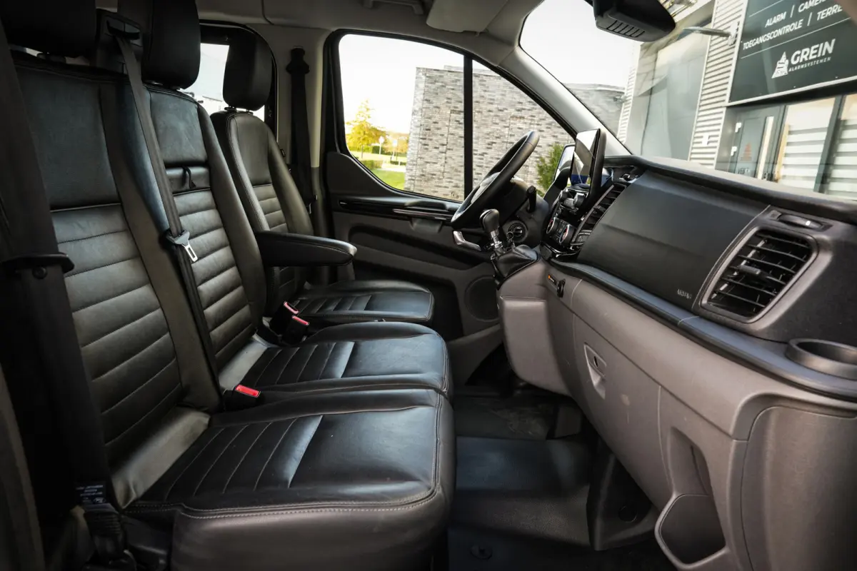 340 2.0 TDCI L2H1 Trail | ACC | Clima | Leder | 6-zits | Navi | 1e eig. | Metallic |