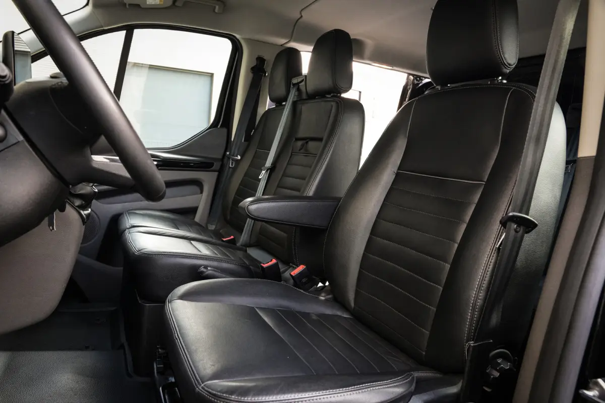 340 2.0 TDCI L2H1 Trail | ACC | Clima | Leder | 6-zits | Navi | 1e eig. | Metallic |