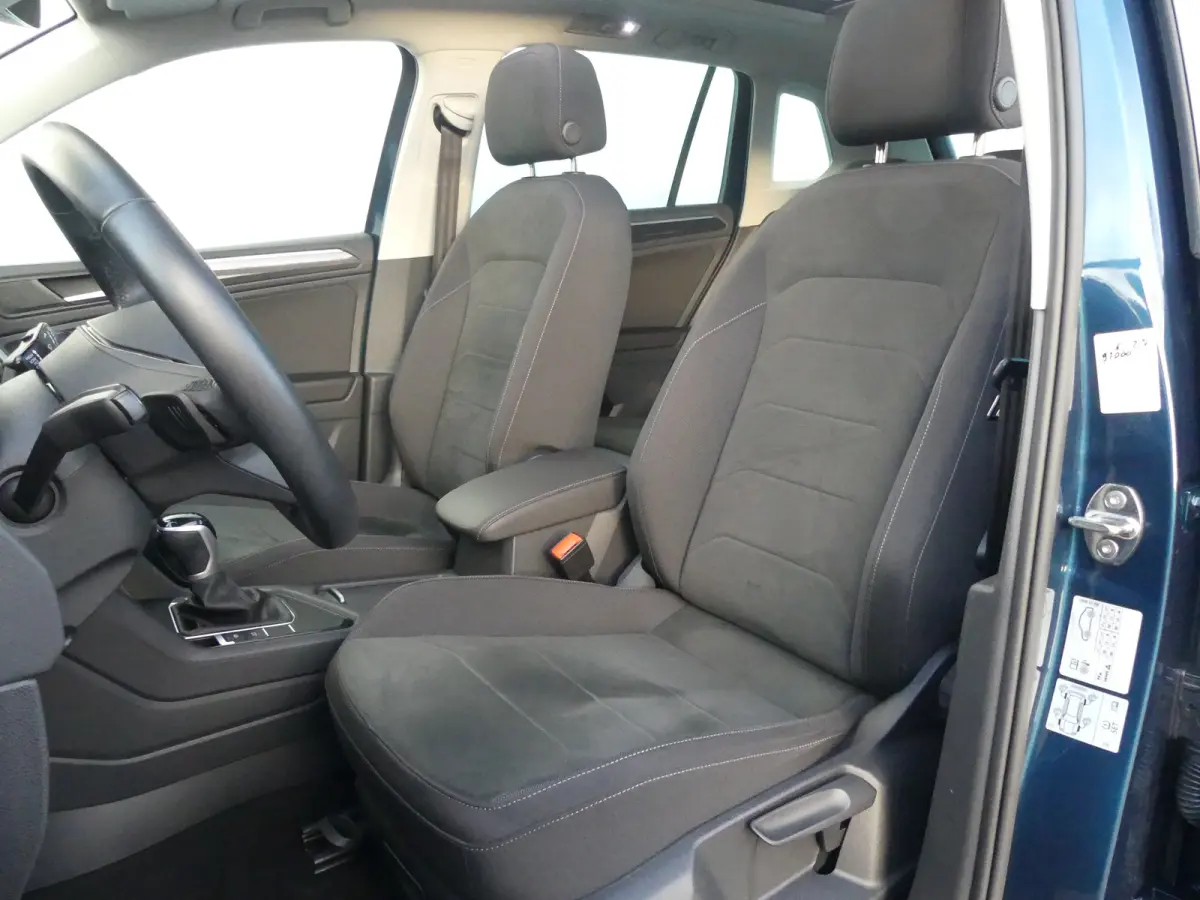 1.4 TSI eHybrid R-Line Business+ | PANORAMADAK | ADAPTIVE CRUISE | DODEHOEKDETECTIE | CAMERA | PARKEERSENSOREN V+A | ELEKTRISCHE ACHTERKLEP | NAVI | LMV 18" | APPLE CARPLAY / ANDROID AUTO |