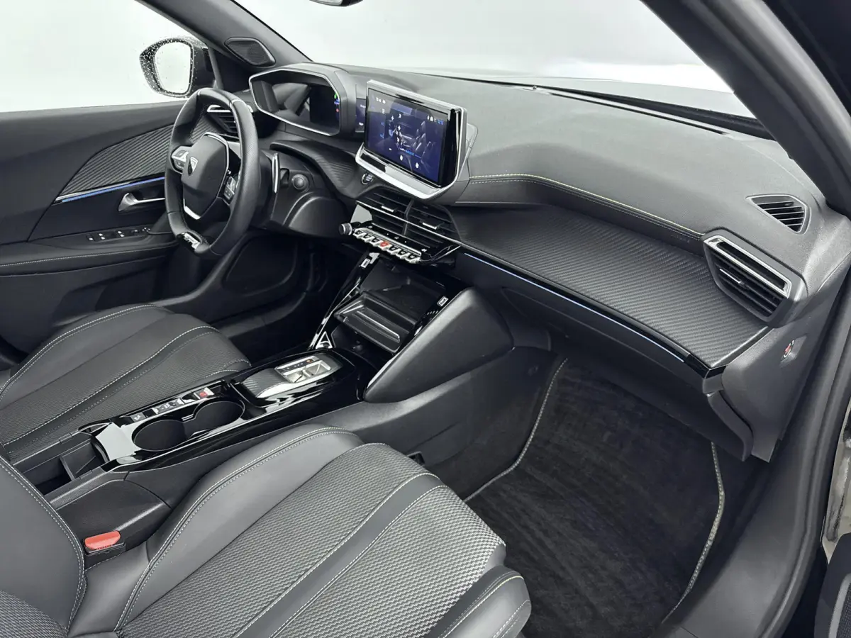 1.2 Hybrid 145 GT Camera | Dode Hoeksensor | Adaptieve Cruise controle |Apple Carplay
