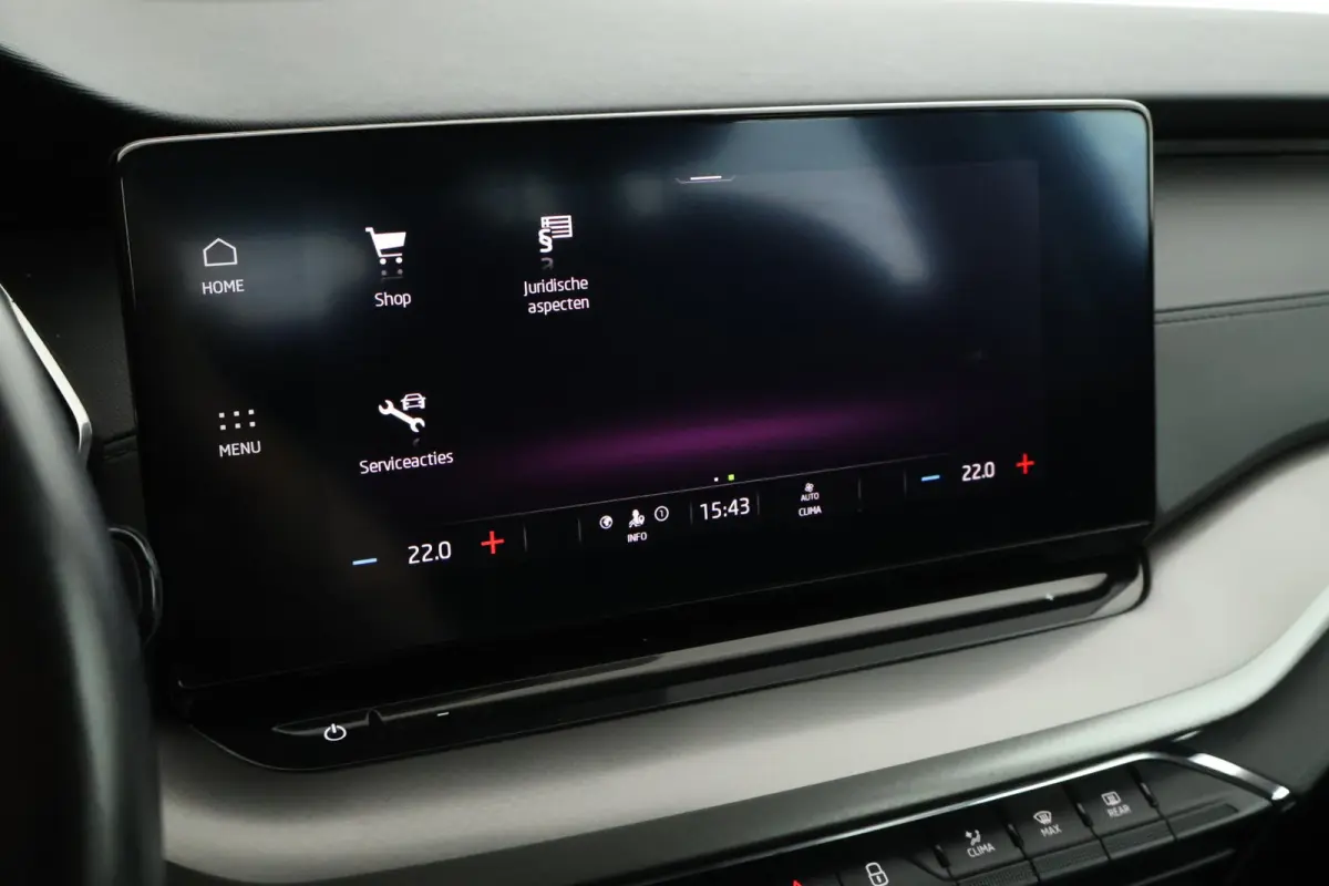 1.0 e-TSI 110pk DSG Ambition Trekhaak Virtual Cockpit Navigatie Parkeersensoren