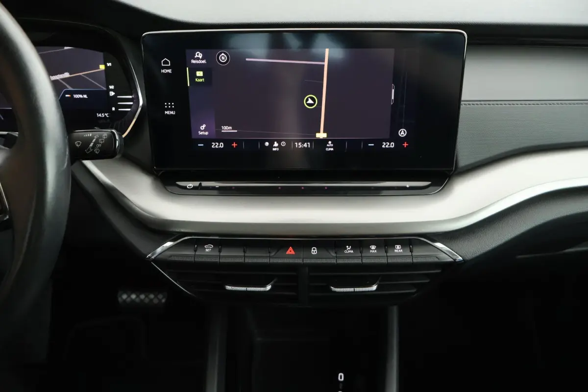 1.0 e-TSI 110pk DSG Ambition Trekhaak Virtual Cockpit Navigatie Parkeersensoren