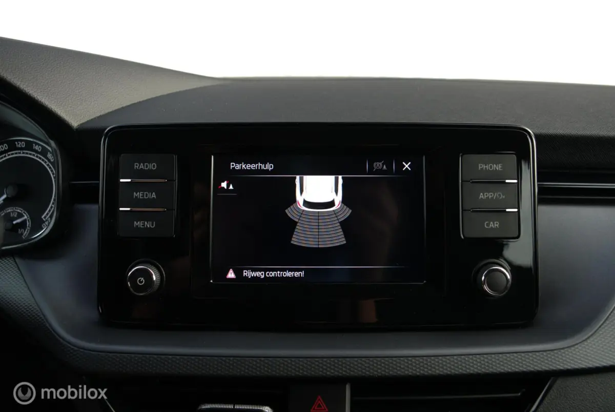 1.0 TSI Ambition |LED|Trekhaak|Airco|Cruise