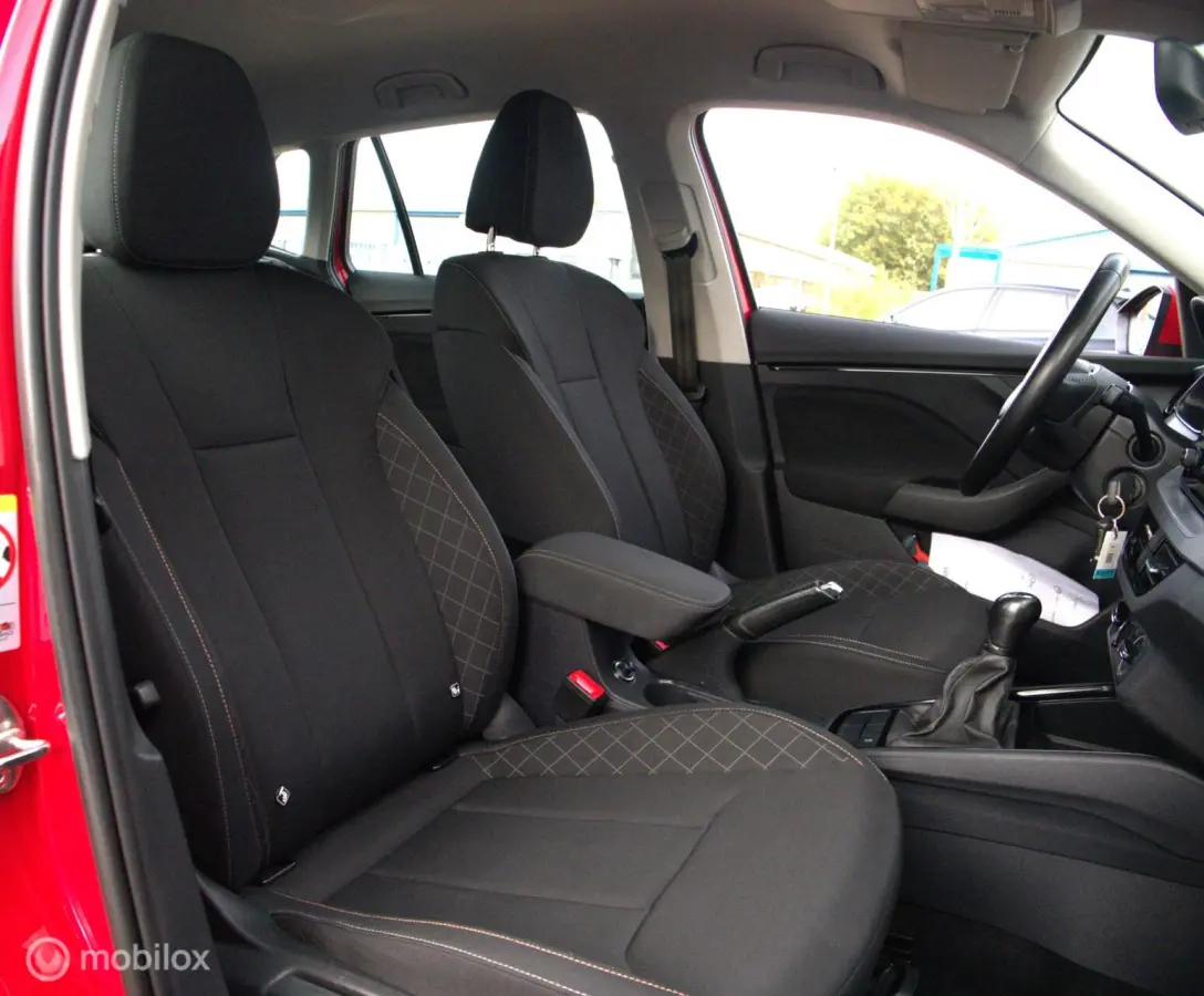 1.0 TSI Ambition |LED|Trekhaak|Airco|Cruise