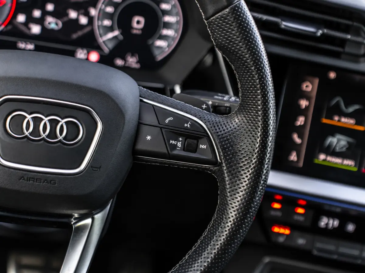 40 TFSI e S-Line|B&O|HEAD-UP|CAM|SFEER|ACC