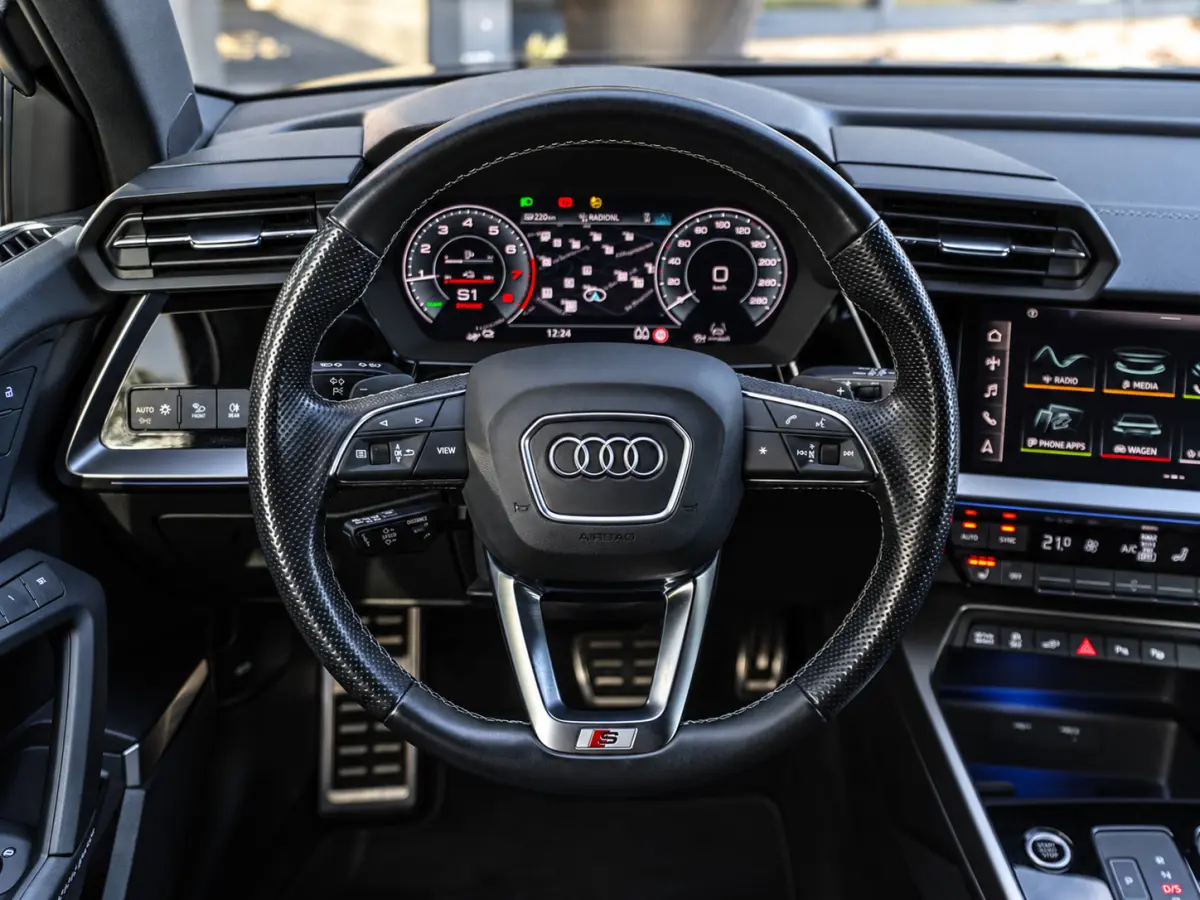 40 TFSI e S-Line|B&O|HEAD-UP|CAM|SFEER|ACC