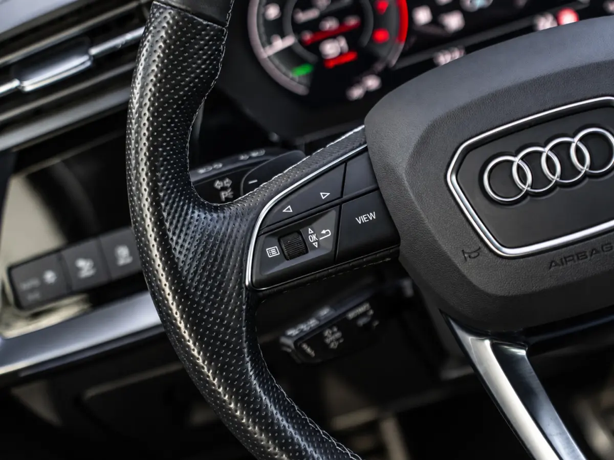 40 TFSI e S-Line|B&O|HEAD-UP|CAM|SFEER|ACC