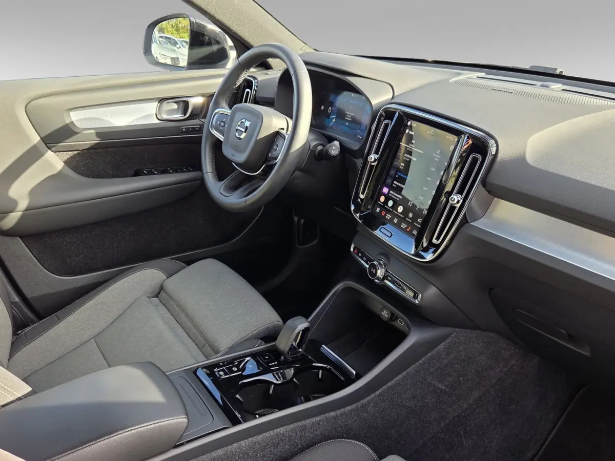 2.0 B3 Plus Dark | Harman/Kardon | Memory | Camera | Pilot Assist