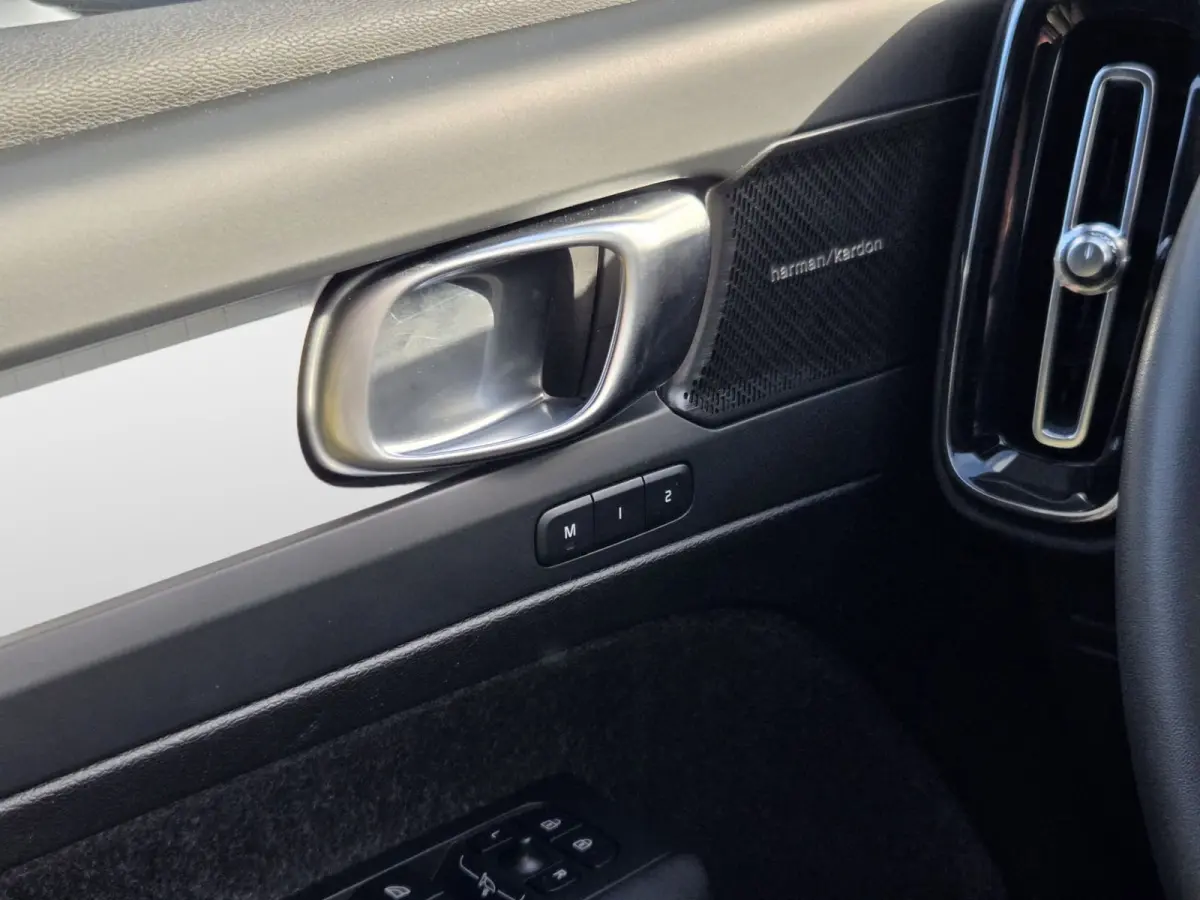 2.0 B3 Plus Dark | Harman/Kardon | Memory | Camera | Pilot Assist
