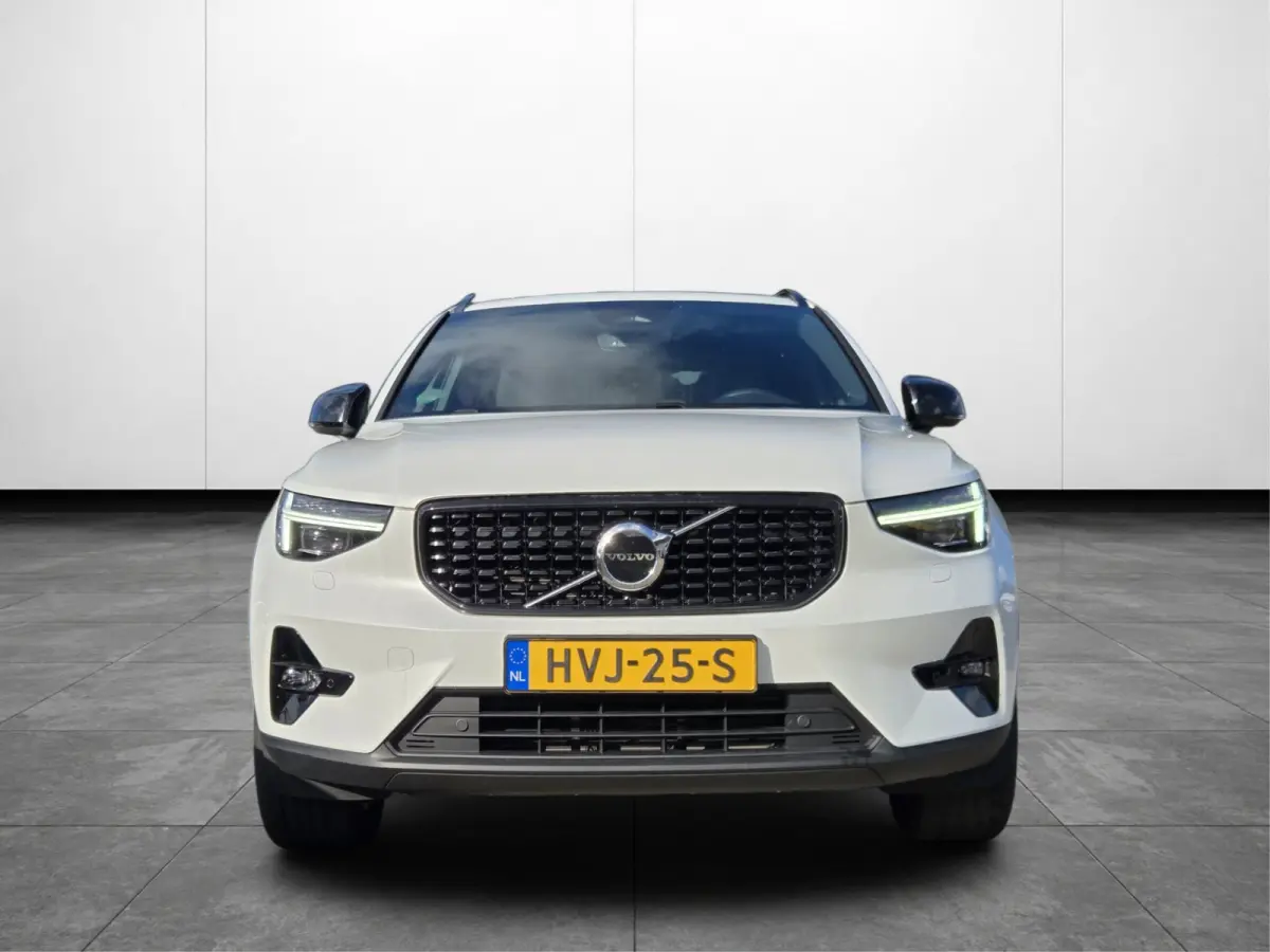 2.0 B3 Plus Dark | Harman/Kardon | Memory | Camera | Pilot Assist