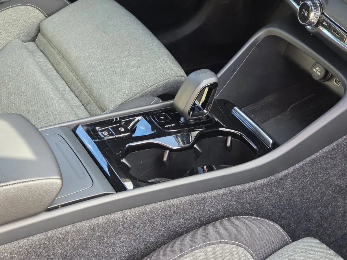 2.0 B3 Plus Dark | Harman/Kardon | Memory | Camera | Pilot Assist