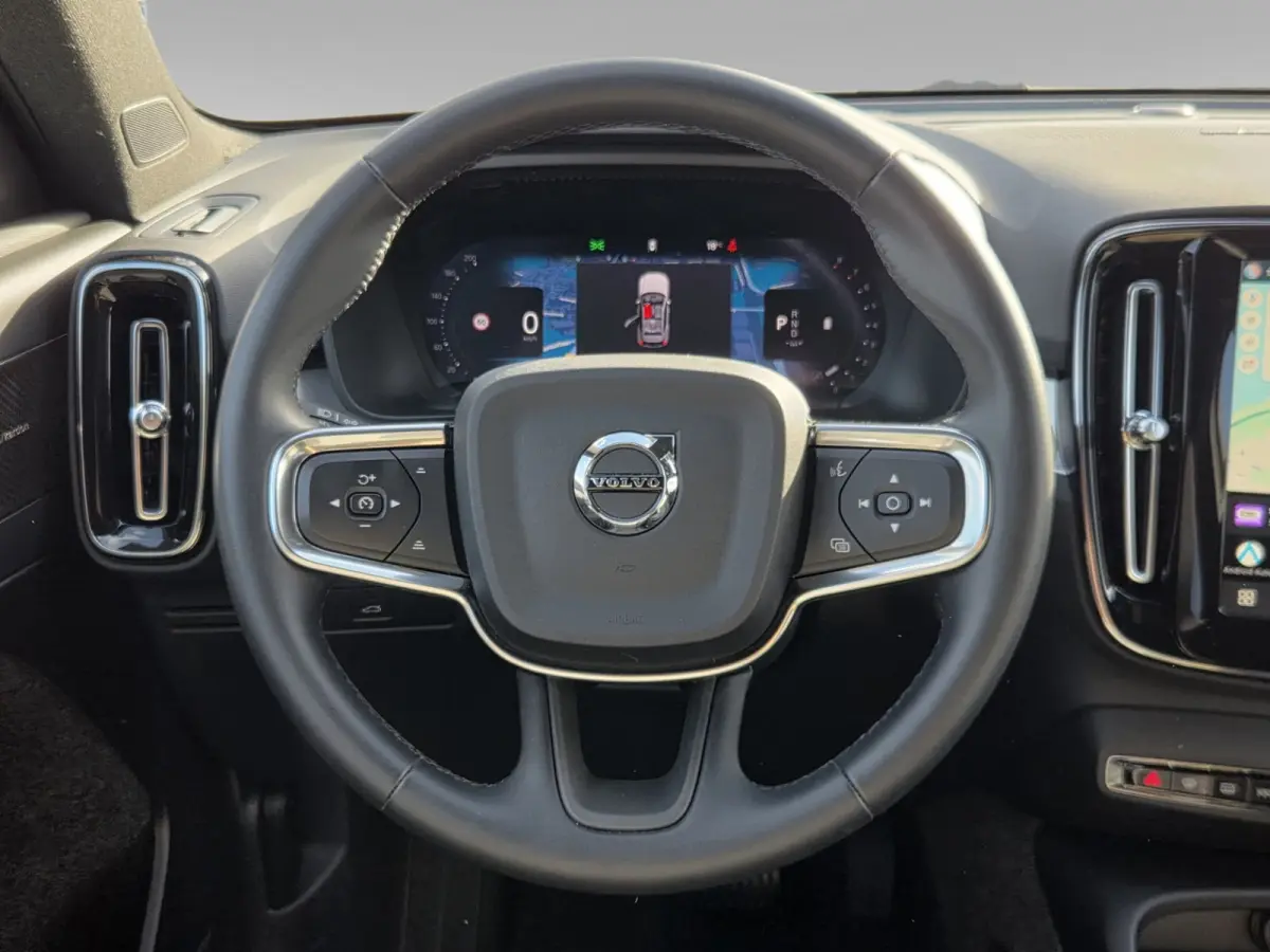2.0 B3 Plus Dark | Harman/Kardon | Memory | Camera | Pilot Assist