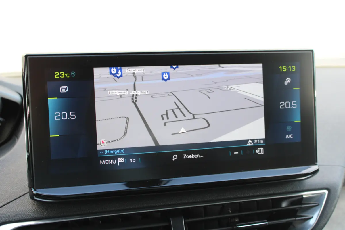 1.6 HYbrid 225 GT | Elektrisch verstelbare stoel | Focal | Navigatie | Camera voor + achter | Alcantara |